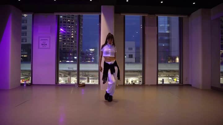 HIYORIのインスタグラム：「♩Body Party｜ @ciara 🏩🕯🪄 choreo by @hyr__0425  #ciara #bodyparty #dance #choreography #noadanceacademy」
