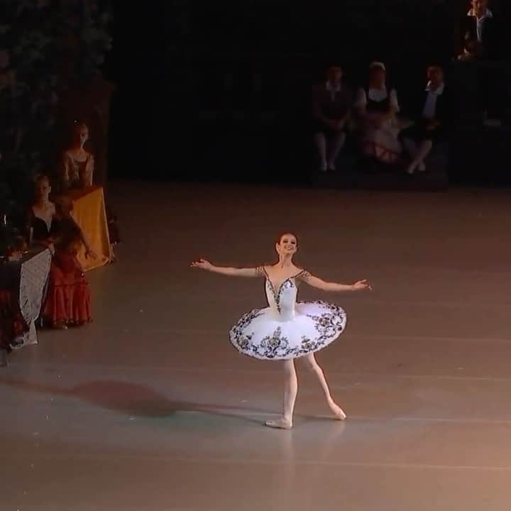 マリア・コーレワさんのインスタグラム動画 (マリア・コーレワInstagram)「Following the post from