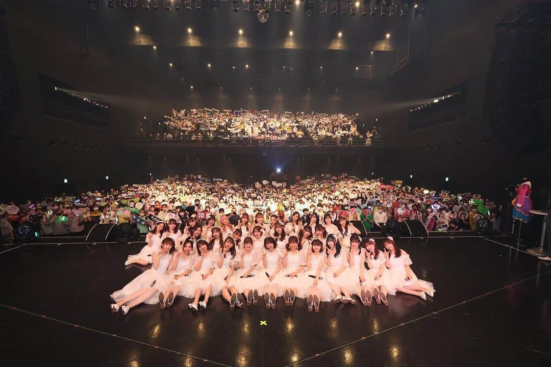 小澤愛実のインスタグラム：「⁡ ⁡ ⁡ 2022.5.31 ラストアイドル活動終了いたしました。 ⁡ ついに歴史に幕を下ろしました。 ⁡ 約5年間、たくさんの幸せを、愛を、本当にありがとうございました。 アイドルで居られて幸せでした。 ⁡ ラストアイドルのファンでいてくれた皆さん、大切なメンバー、支えてくださったスタッフの皆様 全員のことがだいすきです。 ⁡ ラストアイドルで過ごした時間は宝物で何十年経っても色褪せません。 ⁡ またどこかでお会いしましょう。 その日まで、忘れないでね。 これからもずーっと応援してくれたら嬉しいです☺︎ ⁡ ⁡ #ラストアイドル #ラスアイ #シュークリームロケッツ #lastidol」