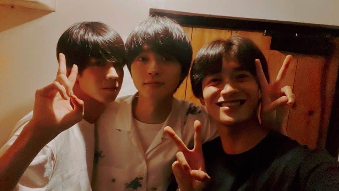 のインスタグラム：「わくそら✌︎✌︎✌︎  訳わからんフィルターで撮ってしまったことだけが後悔…」
