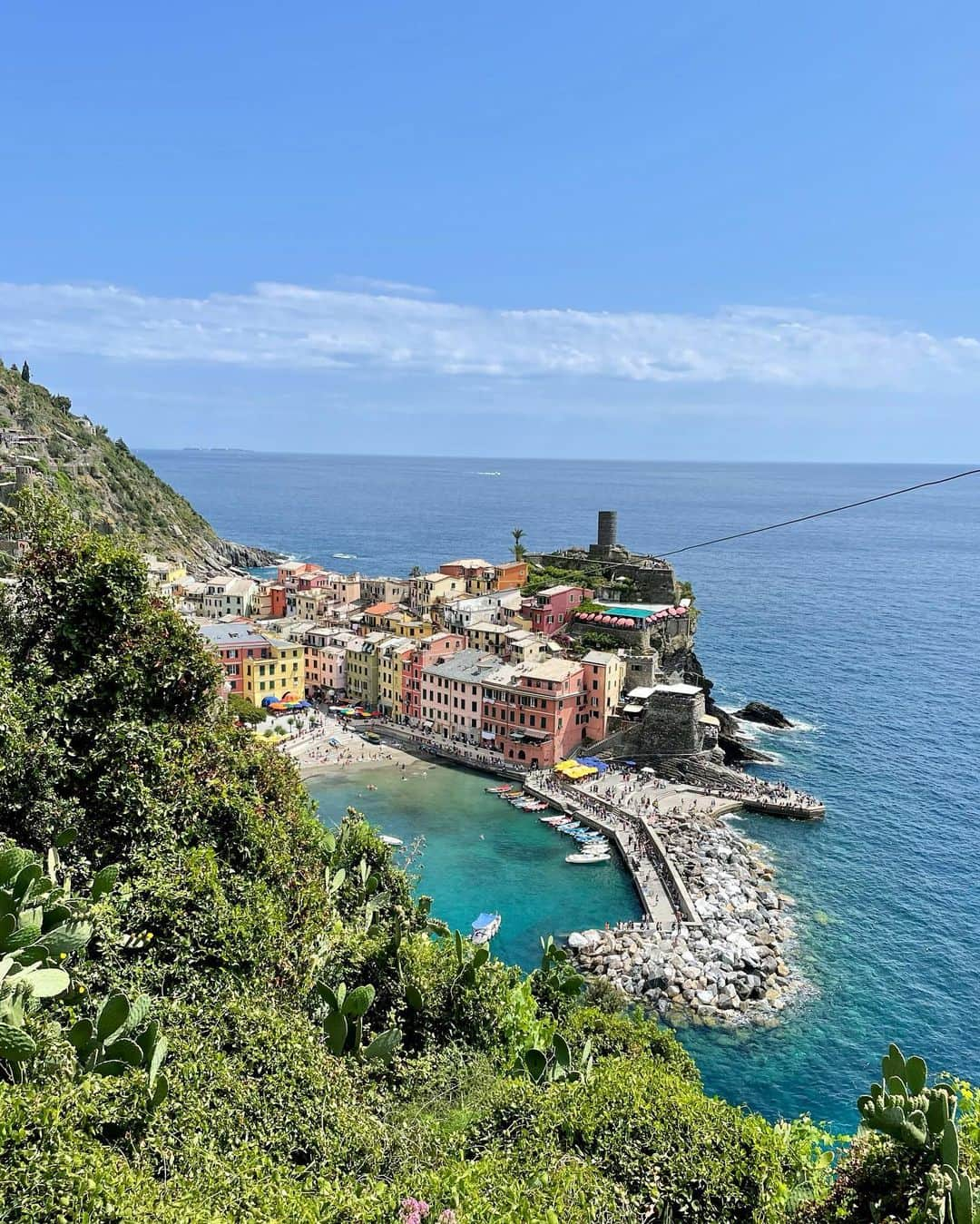 アグネス・ザワツキーさんのインスタグラム写真 - (アグネス・ザワツキーInstagram)「Milano, Fosdinovo, Cinque Terre 🍕 🍝 ☀️」6月1日 5時47分 - agnes_zawadzki