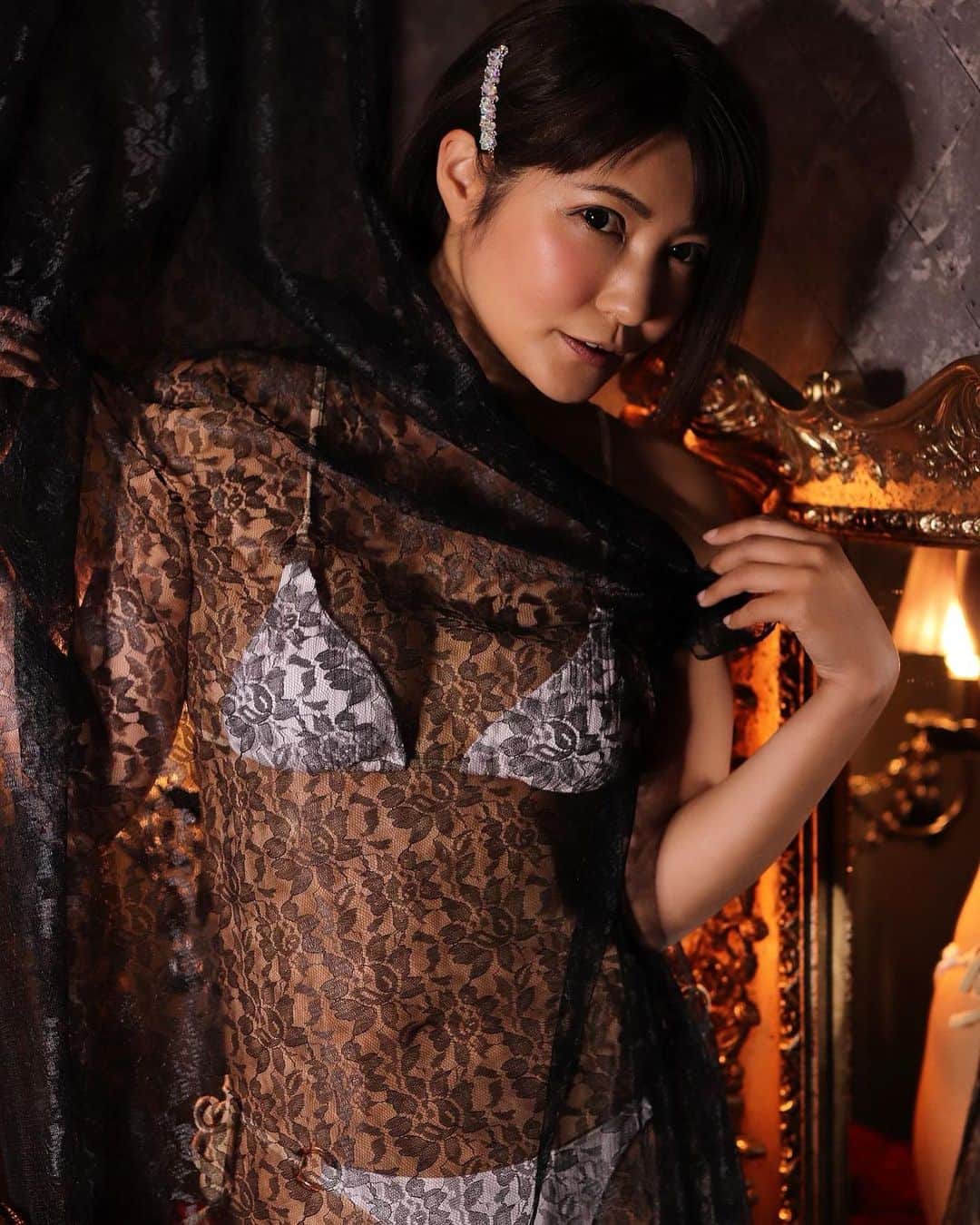 のインスタグラム：「昨日はスタジオレイさんにて撮影❣️ いつもと違う雰囲気の撮影も❣️ お話しながら楽しく撮影できましたぁ❣️  #スタジオレイ #レースクイーン #グラビア撮影 #portrait #sexy #cool #被写体になります #撮影モデル #カメラマンさんと繋がりたい #カメラ好きな人と繋がりたい #insta #instagood #followforfollowback #フォロワー募集中」