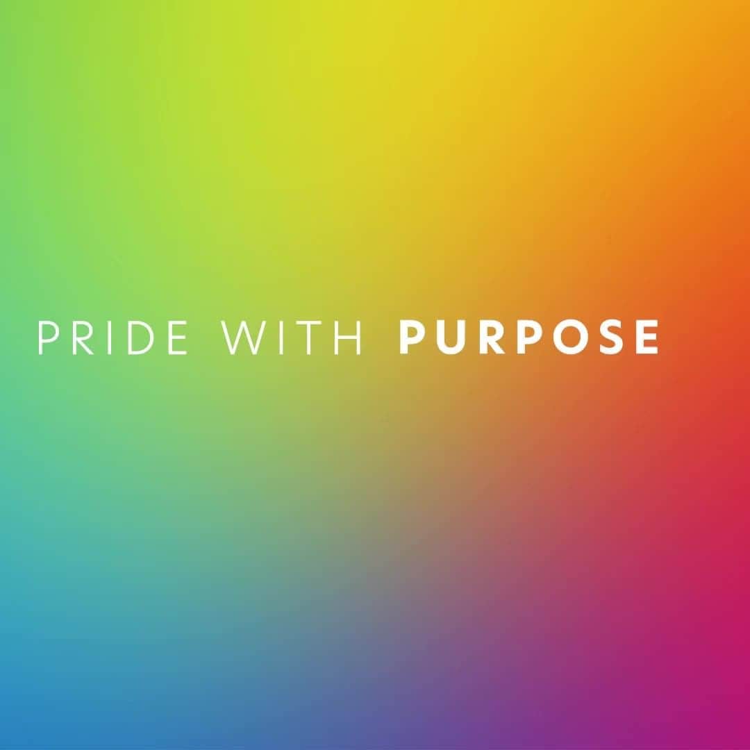 GILTのインスタグラム：「This is how we #Pride. This year, we’re donating 10% of net proceeds* from our Pride With Purpose Sale to @trevorproject to help provide crisis intervention to LGBTQ+ youth. Tap the link in bio to shop for a cause.  *Between the dates of June 1, 2022 and June 30, 2022, we will donate 10% of the retail sales, less cost of goods, returns, shipping, and taxes, from purchases in this Boutique to The Trevor Project, with a minimum company donation of $25,000. For more information about The Trevor Project, visit www.thetrevorproject.org.」