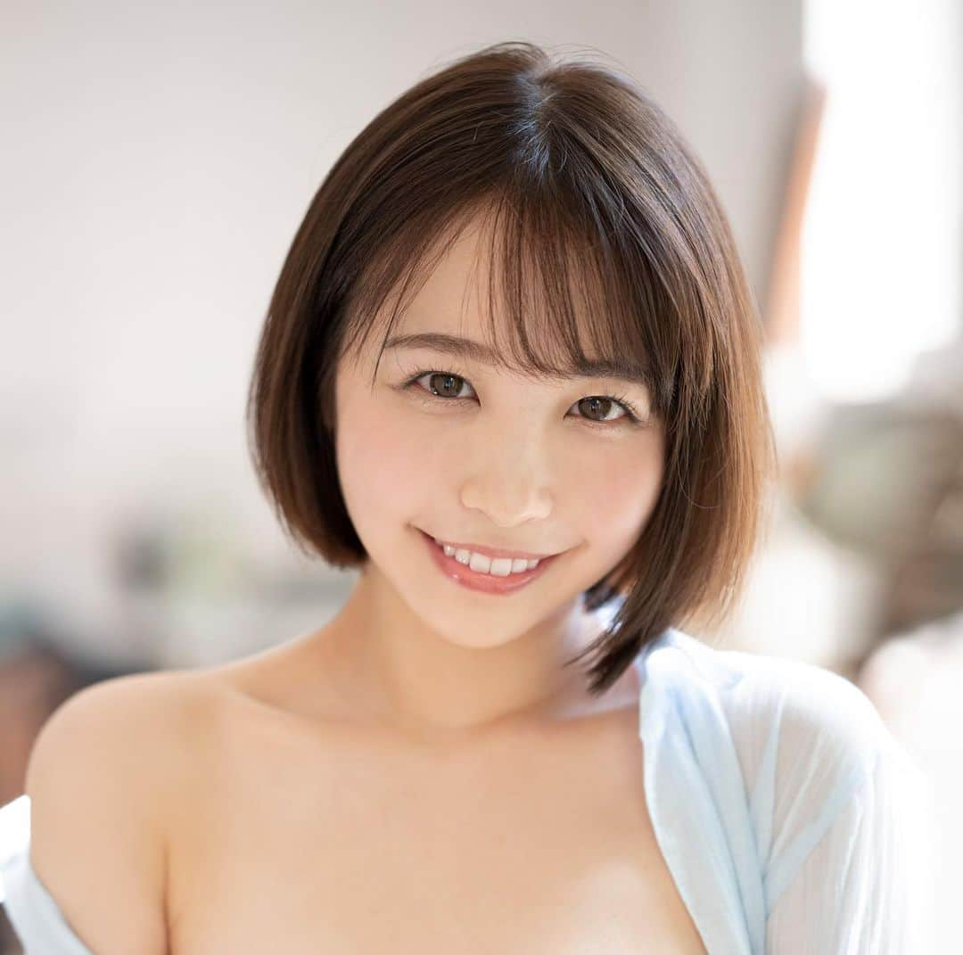 MOODYZ公式のインスタグラム：「#宍戸里帆 #Shishido_Riho  #MOODYZ #ムーディーズ #MOODYZ専属  #moostagram  #JAV #japanesegirl #sexy #hotbabe #angel #cutegirl #tagforlikes   #日本 #東京」