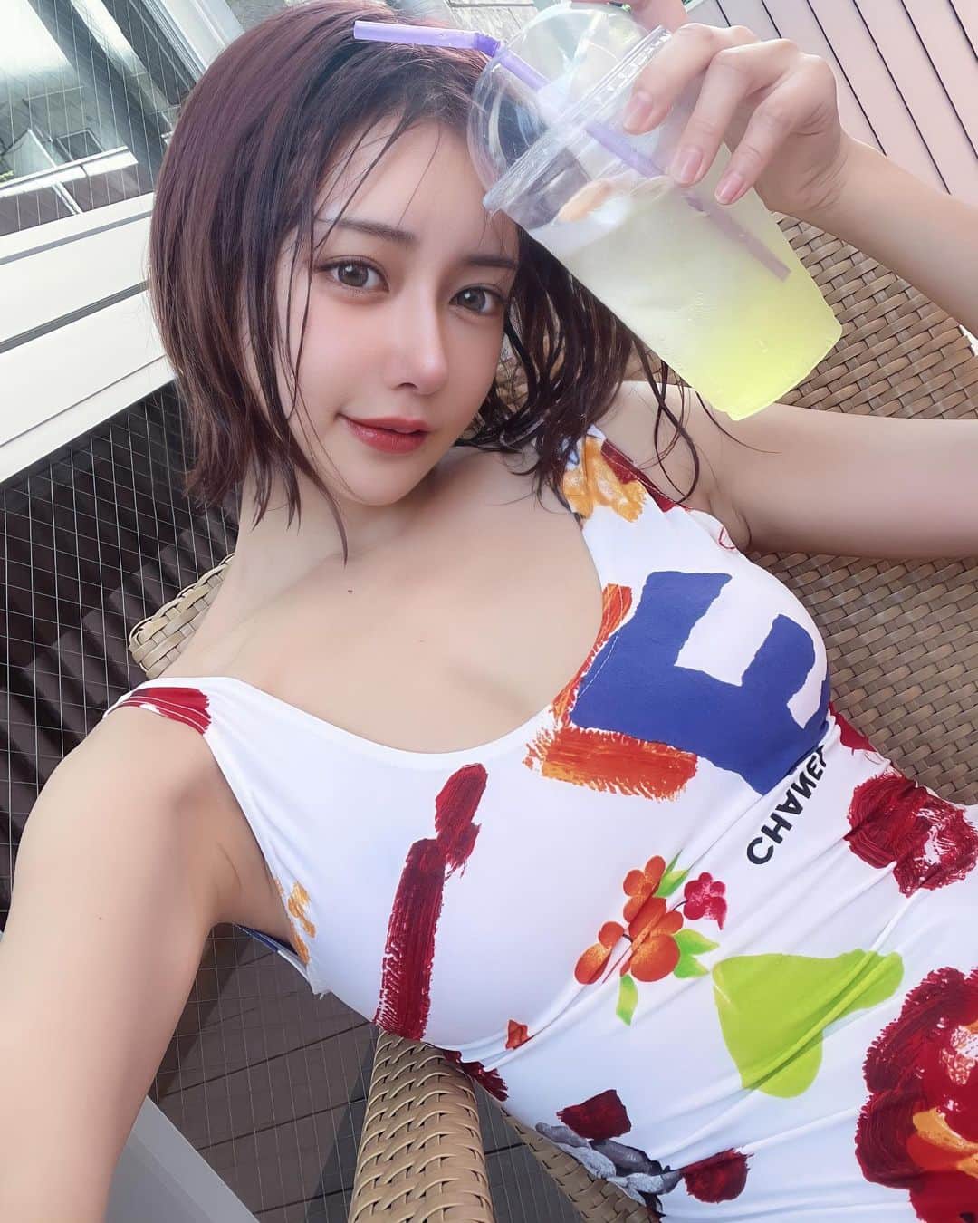 明日花キララのインスタグラム：「サ🧖🏻‍♀️」