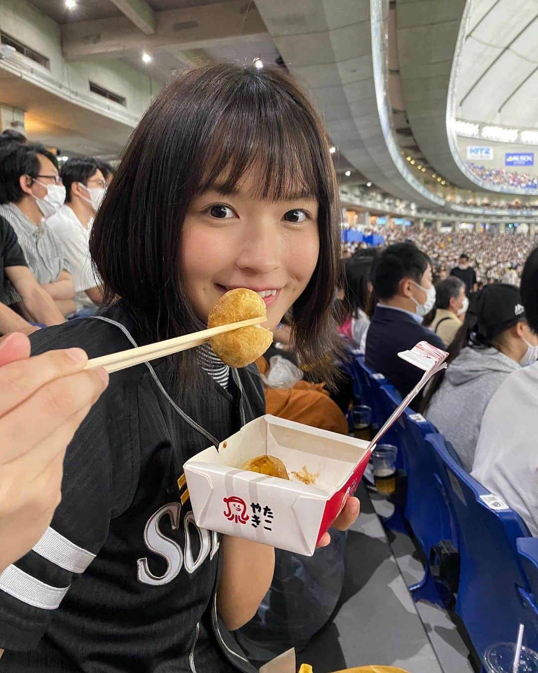 百川晴香さんのインスタグラム写真 - (百川晴香Instagram)「東京ドームに事務所のスタッフさん達と行ってきました👏たかほー！！！！昨日は神宮いって野球を楽しんだ２日間でした👏 #野球観戦 #東京ドーム」6月1日 21時20分 - momokawaharuka