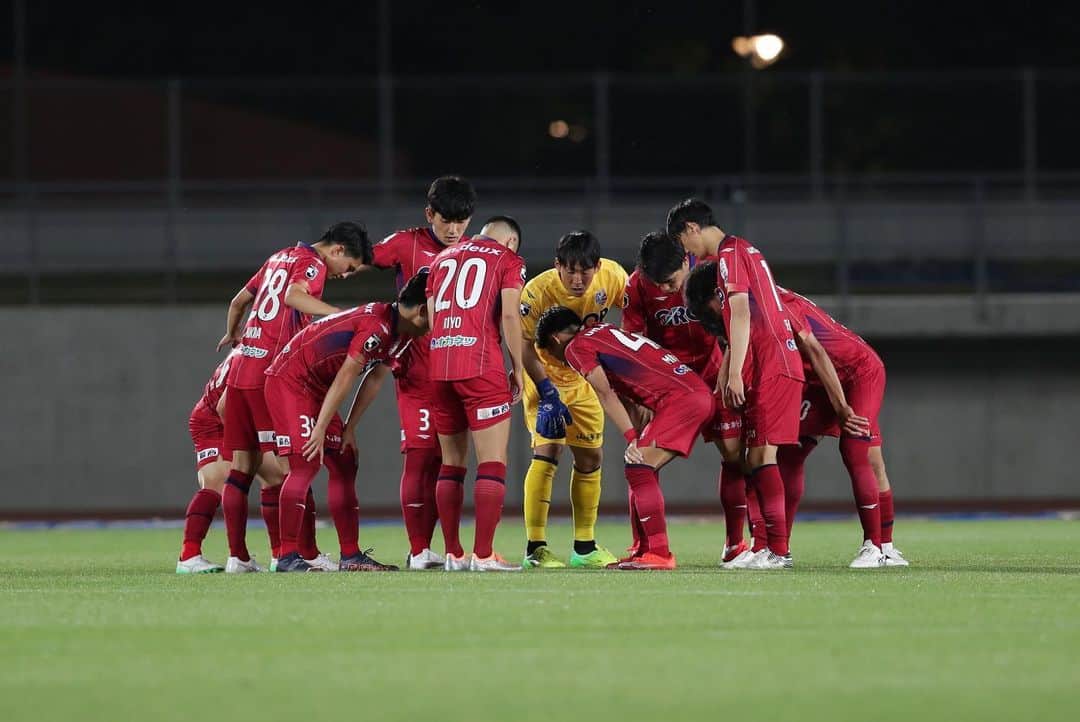 濱田水輝のインスタグラム：「天皇杯  平日の夜にも関わらずたくさんの応援ありがとうございました。  個人的にはこの一戦に全てをかけていただけに残念で悔しいですが、気持ちを切り替えてJ1昇格を達成できるよう頑張ります！  引き続き応援よろしくお願いします！  #濱田水輝 #ファジアーノ岡山」
