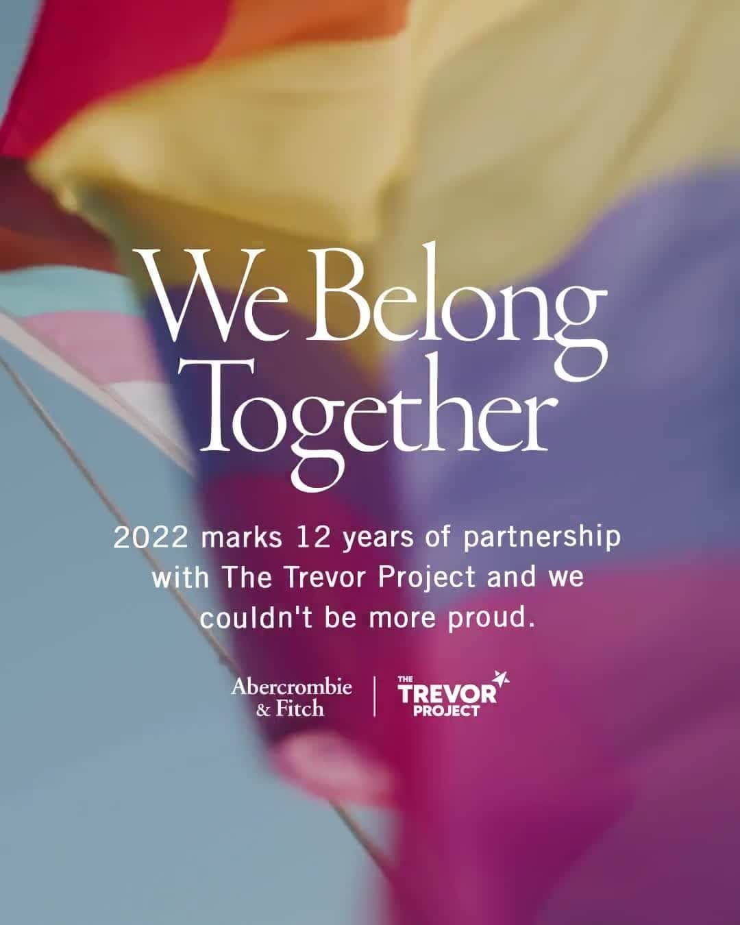 のインスタグラム：「Our new gender-inclusive collection was co-created with the @trevorproject, the world’s largest suicide prevention and crisis intervention organization for LGBTQIA+ young people.   In support of Pride 2022 and our ongoing partnership, Abercrombie is donating $400,000 to The Trevor Project. To date, we’ve raised over $2.8 million for The Trevor Project.」