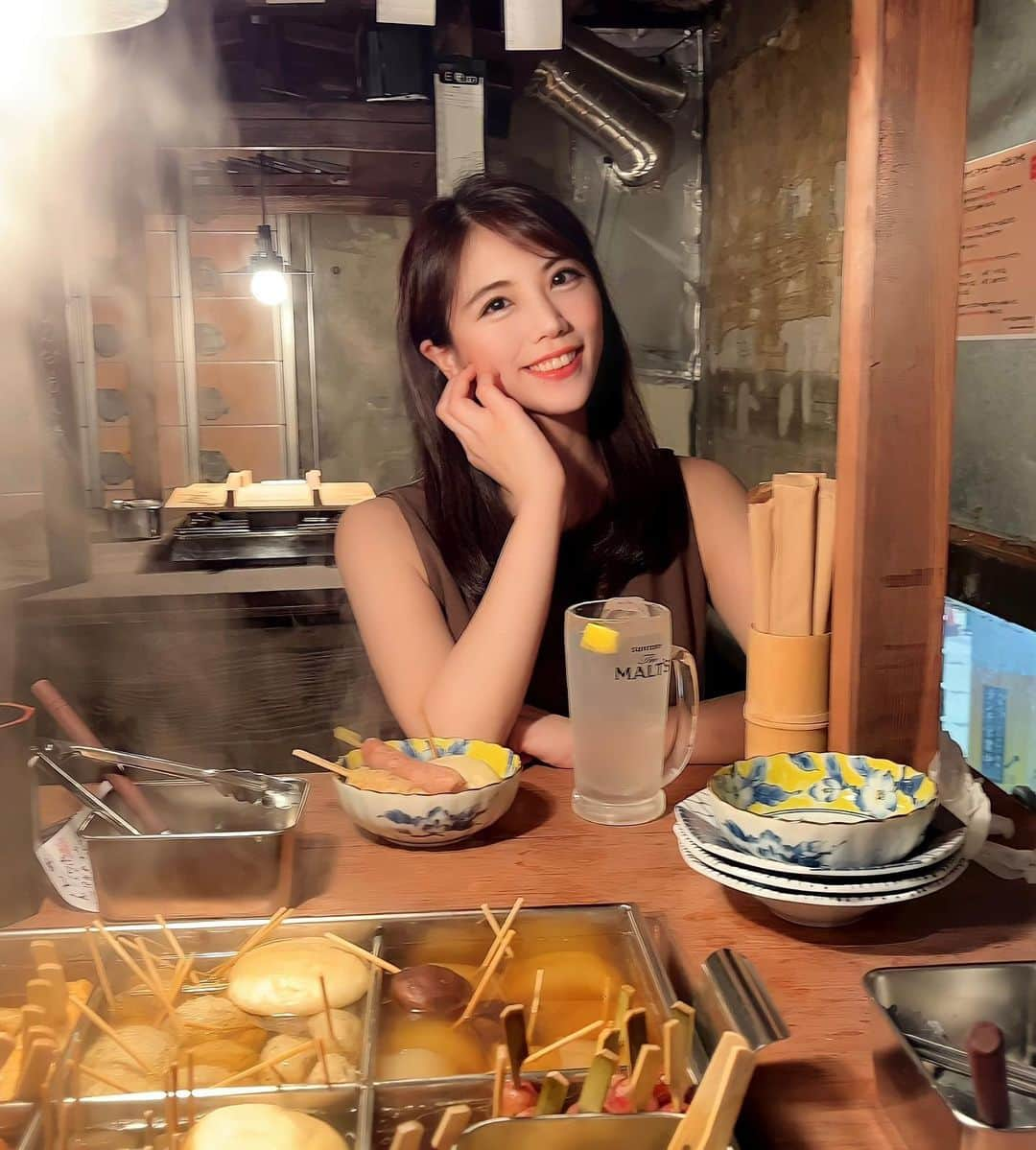 吉田早織のインスタグラム：「恵比寿にある東京おでんラブストーリーが渋谷にもできたよ💓  おでんがここから自由に選べて、 おでんで当たりが出ると 他のグループの人にお酒とかをプレゼントできる サービスがあって面白い🤣✨  リーズナブルだし出会いもあるかもーっていう面白いお店です🙌💓  PR @lifeislive.inc #渋谷居酒屋 #渋谷おでん #東京おでんラブストーリー #出会い #東京おでん #渋谷女子会 #東京おでんラブストーリー渋谷店  #グルメ　#グルメ好きな人と繋がりたい #グルメスタグラム グラム #グルメ女子#お酒好きな人と繋がりたい#池袋飲み#池袋#池袋グルメ#飲み放題#東京#東京グルメ #follow#followme#インフルエンサー#followforfollowback#いいね返し#likeforlikes #like4likes #follow4followback #いいね返し」