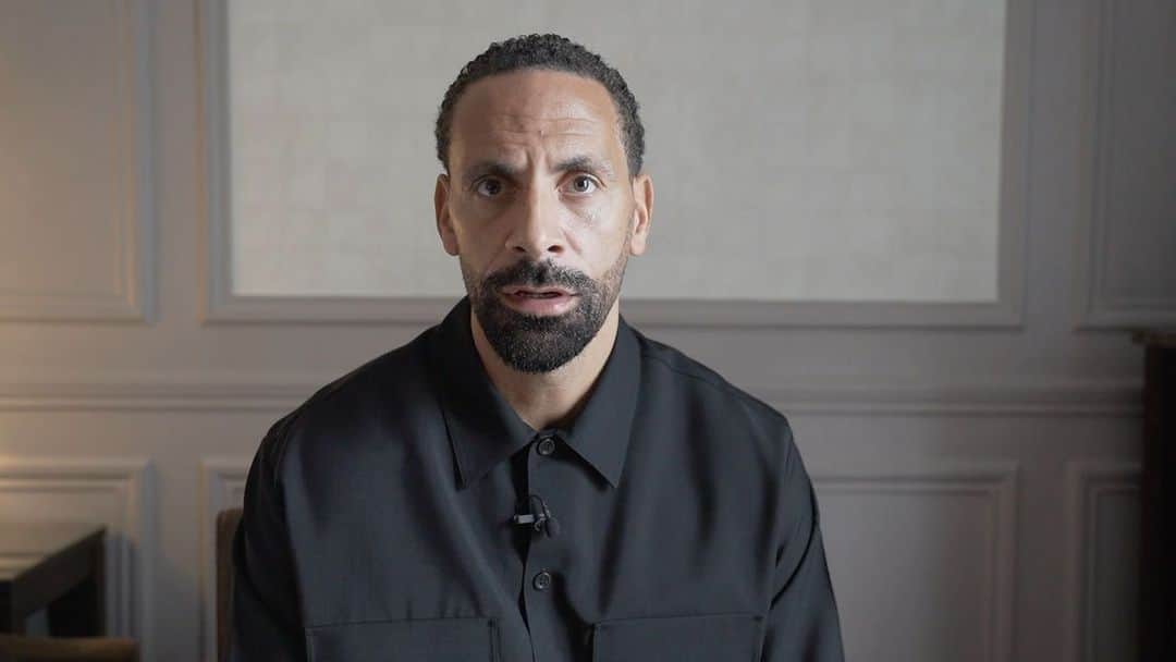 アントン・ファーディナンドのインスタグラム：「Where do I start?? @rioferdy5 u are not just a big brother to me and ur other siblings but an inspiration ur will to help us and others is something that you’ve done all of ur life and it is only right that u have been recognised for this along with with u have done/doing for football. A boy from SE15 Peckham to an OBE!!We’re so proud of you and I know how much u wish mum was here to live this with you but she is in you and this is why ur being recognised for something she lived for which was to help others mums legacy lives on through us all but today is ur day and mum is beaming with pride looking down on you! 💜 love ya Ri」