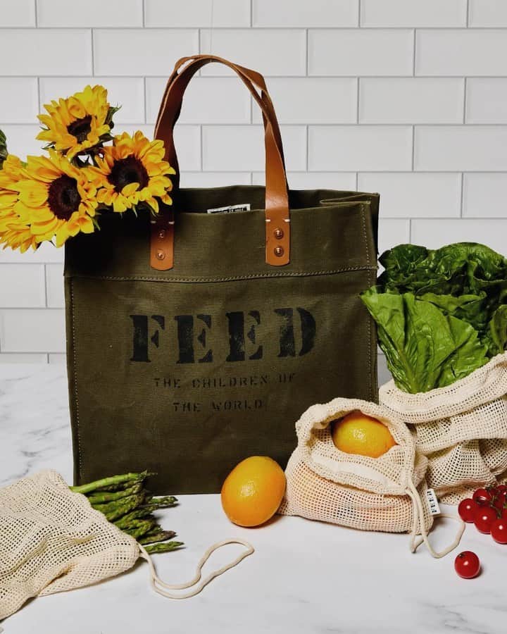 フィードプロジェクツのインスタグラム：「When your Market Tote and produce bags look this cute, you’ll never forget them at home! #25schoolmeals」