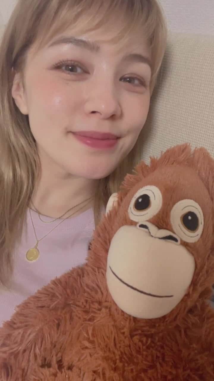 ステファニーのインスタグラム：「ゲリラIG Live♡ 質問お返事など。」