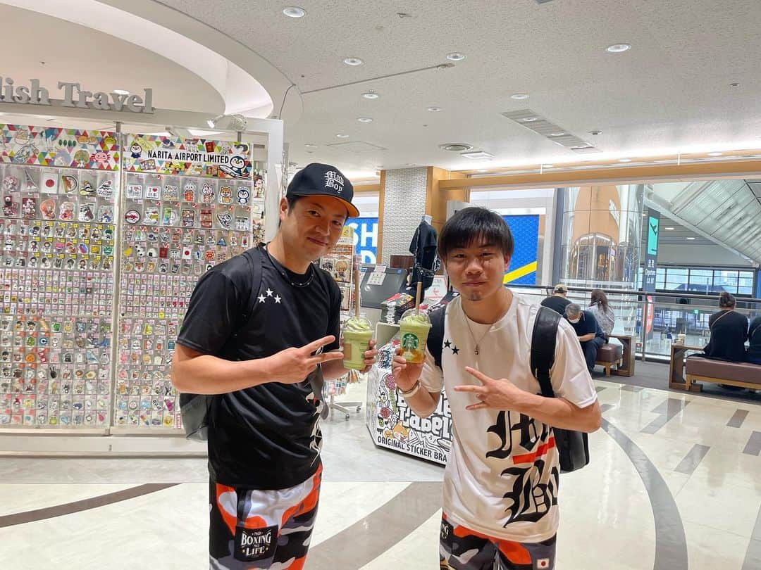 谷口将隆さんのインスタグラム写真 - (谷口将隆Instagram)「. vamos!!!Mexico🇲🇽 待ってろbro!! . #team #madboy #mybro #後発組　#出発」6月3日 9時17分 - _masataka_taniguchi_