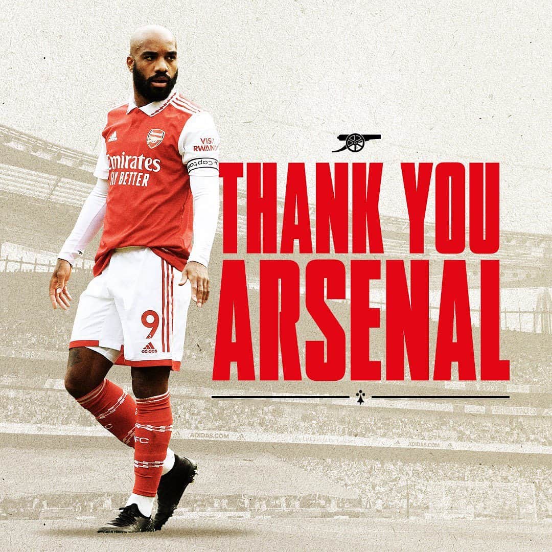 アレクサンドル・ラカゼットのインスタグラム：「5 years ago, my dream came true.. To sign for @arsenal .. It’s been an honour to wear the jersey, to be a part of this family. I won trophies, I met real and nice ppl, and I fell even more in love with this club ❤️ Good luck for the future of the club and the fans, it’s been a pleasure.  Once a gunner, Always a Gunner.  Thank you Arsenal ❤️♣️」