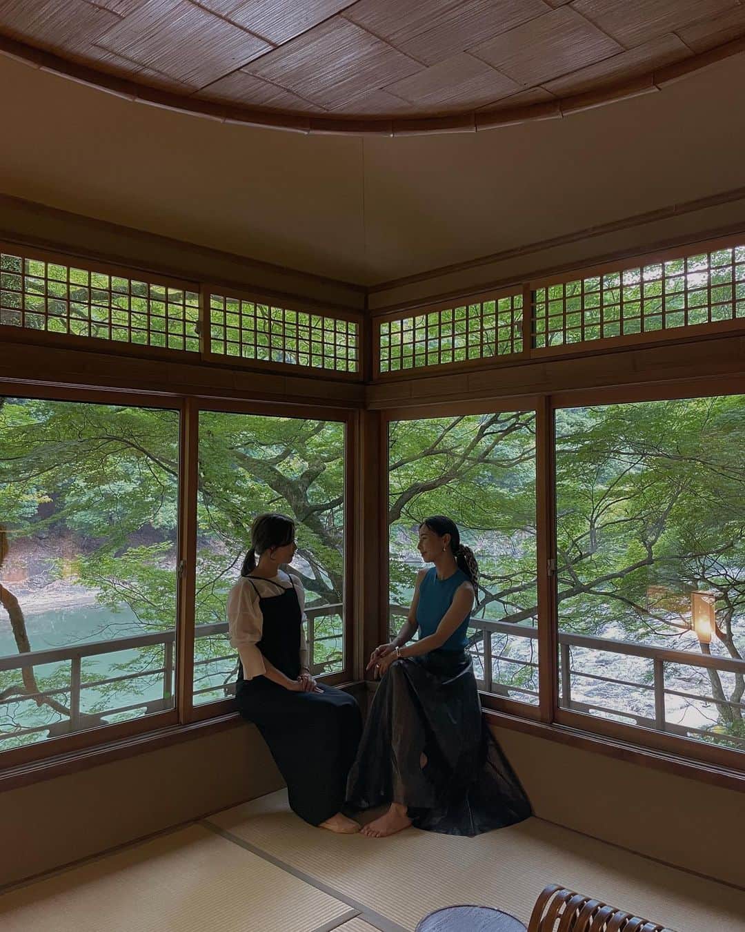 黒石奈央子のグルメインスタ