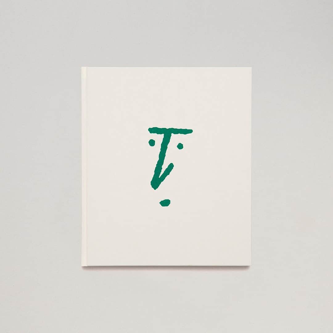 Yu Nagabaのインスタグラム：「■『Express More with Less』 6/10 Fri. 11:00  Limited 1000 Lurf Museum, Online store（6/10 11:00 OPEN) オンラインストアはプロフィールのリンクから飛べます。  ■『Express More with Less』Special Edition Limited 50 Silkscreen print (E.D. 50), cover box Lurf Museum, Online オンラインは抽選での販売となります。  WORLDWIDE SHIPPING  ↓Details↓ https://nagaba.com/express-more-with-less」