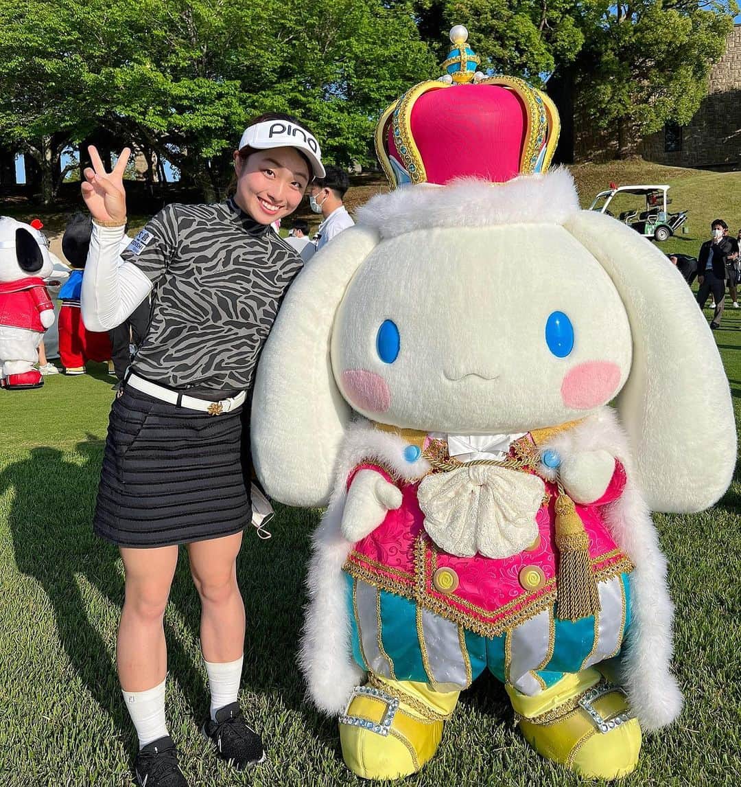 鬼塚貴理のインスタグラム：「昨日の試合会場にきてくれたシナモンと🤍」