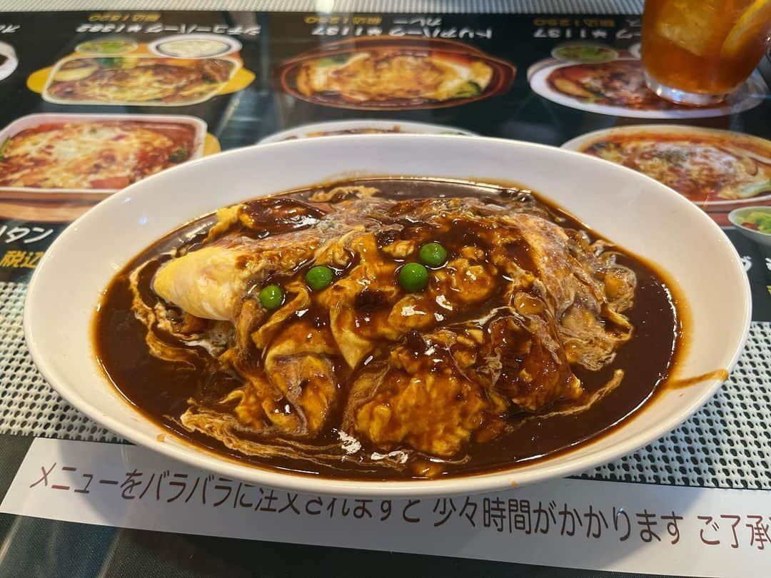 だいちぃのインスタグラム：「幸。 #休日飯載せ始める生活  #上のやつ久しぶりね #足の裏痒い」