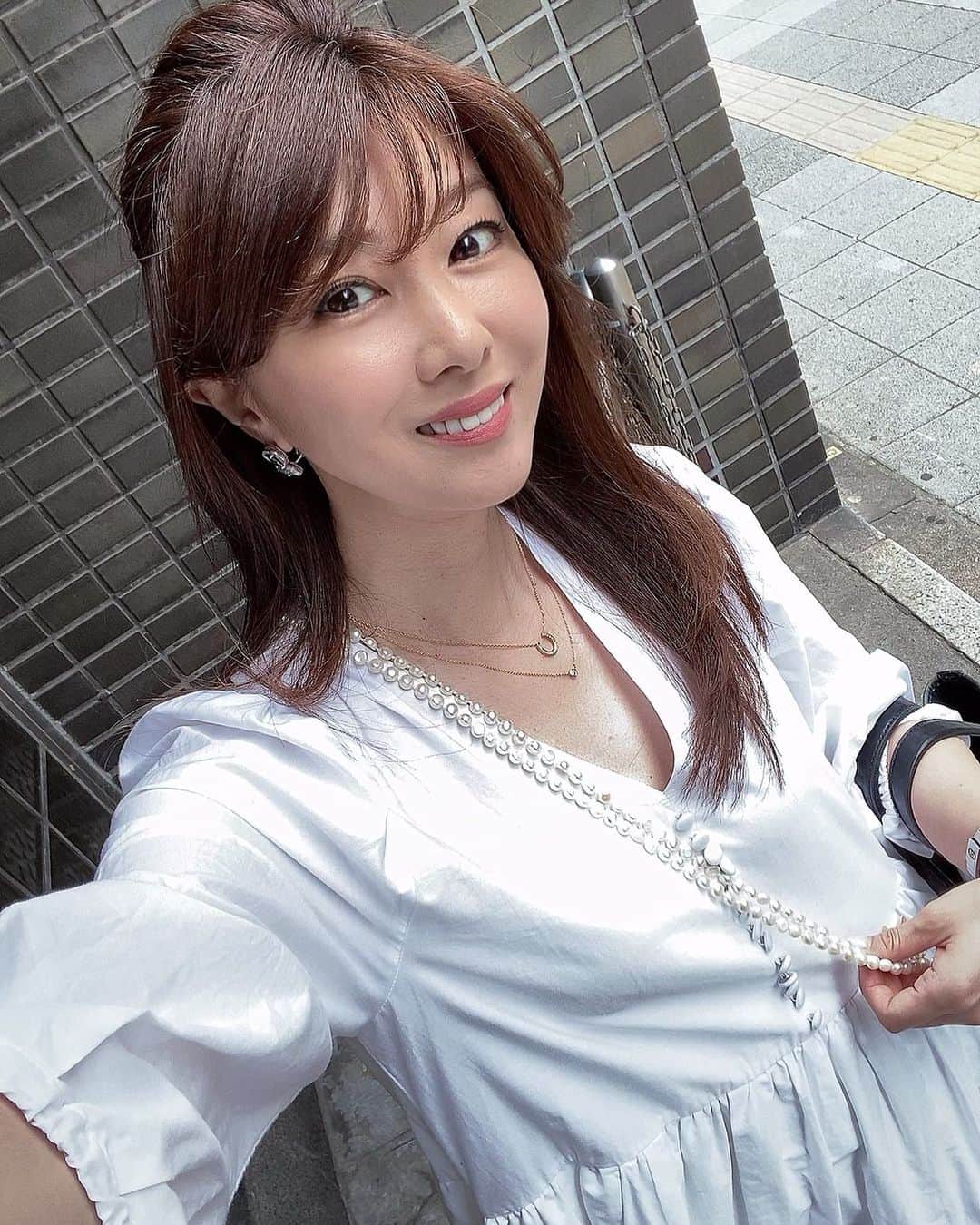 矢部美穂さんのインスタグラム写真 矢部美穂instagram 昨日はyabekeで私の結婚 バースデーを 皆さんに祝っていただきました こんな日が来るとは 今まで本当に色々ありすぎて波瀾万丈の人生でしたが 去年から女性の友達も増えてパワフルで笑顔の素敵な皆さんと