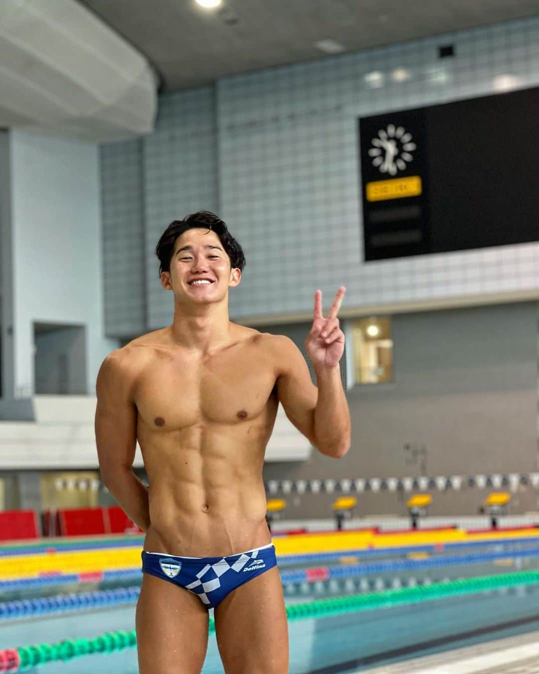 荒井陸のインスタグラム：「☑︎ National training camp in Chiba🤽‍♂️🇯🇵  世界水泳前、最後の国内合宿終了！ 次はバルセロナ、アテネで合宿です🇪🇸🇬🇷  #waterpolo #training #workout #nationalteam」