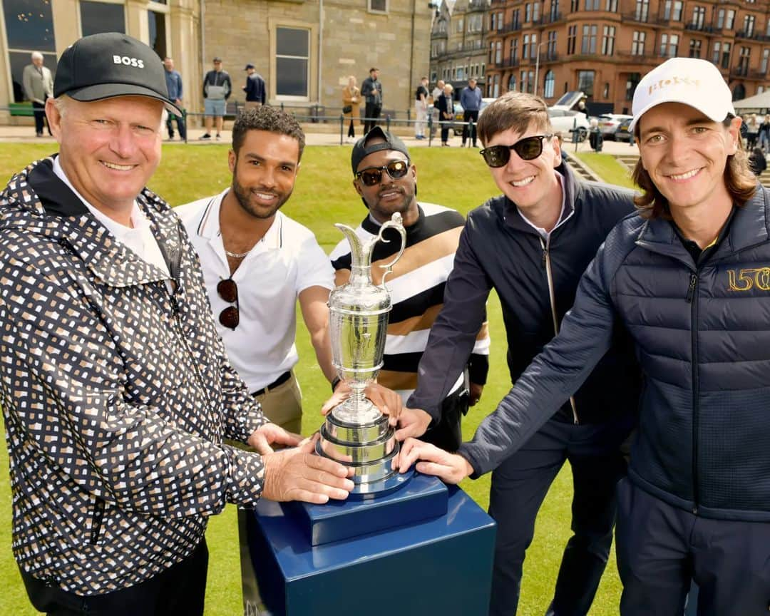 ジェームズ・フェルプスのインスタグラム：「Back after one of the most amazing trips ever! (Made even sweeter by beating Oliver by 1 shot😊). Thank you @boss for not only making me look and feel like I was in @theopen but for allowing me to meet some amazing people.  As I'm sure you all know golf is a huge thing for Oliver and I, so to play at the home of golf, have a drink in the @therandagolf club house with @groovyq and @its_lucien after a fun round is a dream come true. A sport that brings people together in amazing places. #beyourownboss #bucketlist #golf #36points #standrews」