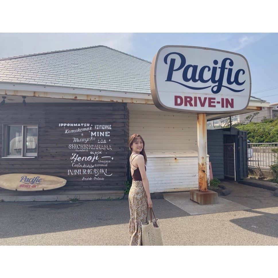 福田沙紀さんのインスタグラム写真 - (福田沙紀Instagram)「先日、高校の同級生たちと  ドライブへ。  楽しい時間はあっという間ですなぁ。  みーんなここで写真撮ってたから 撮ってもらいました🤗  どうですか？  #drive」6月4日 18時05分 - sakifukuda_official