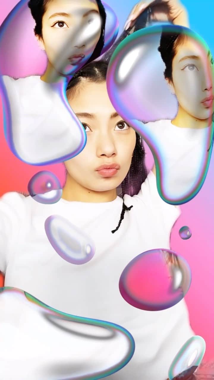 矢部ユウナのインスタグラム：「AQUA play ARTのフィルター可愛い↑ 今ならARフィルターを使用して、@ipsa_jpをメンションして、 #aquaplayart をつけてストーリーに投稿すると 抽選でアート空間を楽しめるホテルの宿泊券が当たるんだって！🏨 私も最近アートに興味あるからそのホテルが気になる、なんなら行きたい笑 ホテルの他にもイプサ ザ・タイムR アクア（医薬部外品）の限定ボトルが当たったりするみたい  そんな素敵な情報を共有↑ ちなみに6/14までに #aquafullday ってタグ付けると当選確率2倍らしいよ😒🥺  #IPSA　#sponsored　#AQUAplayART」