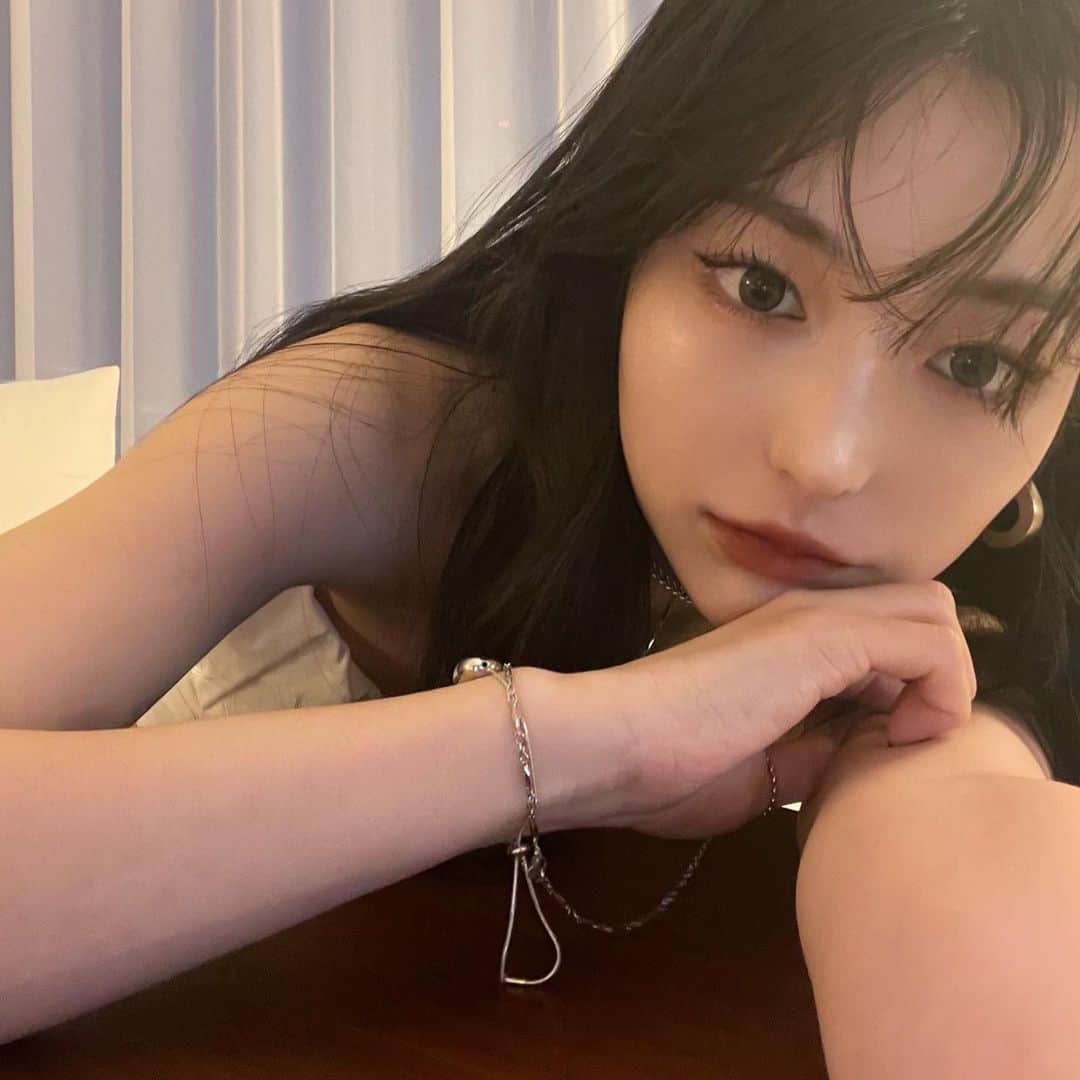星來のインスタグラム：「国宝美人 美しい。 #外国人 #国宝 #美人 #美しい #セクシー #いいね返し #インスタ映え #instagood #instalike #f4f #l4l #likeforlikes #likeforfollow #いいねした人全員フォローする #お洒落さんと繋がりたい #美男美女と繋がりたい」