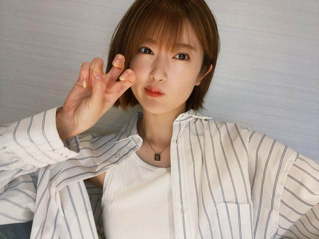 樋口日奈さんのインスタグラム写真 - (樋口日奈Instagram)「🤍💙 今日のミーグリはこんな感じ！ 夜は、らじらー！きいてね😆」6月5日 9時41分 - higuchi_hina_official