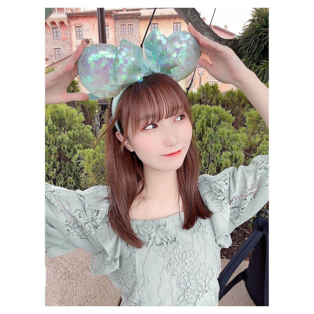 宮田有萌さんのインスタグラム写真 - (宮田有萌Instagram)「Disney Sea .｡.:*☆  アンダーのメンバーみんなでディズニーシーに行ってきた時のお写真ですd(￣ ￣)  何気に人生初のシーでしたっ(*⁰▿⁰*)  幸せな時間はあっという間だ〜(*´-`)  #ディズニー #ディズニーシー #ディズニーリゾート #ディズニーランド #東京ディズニーランド #東京ディズニーシー #東京ディズニーリゾート #ディズニーコーデ #ディズニーカチューシャ #カチューシャ #緑コーデ #グリーンコーデ #ロングヘア #ストレートヘア #宮田有萌 #disney #disneysea #disneyland #tokyodisneyland #tokyodisneysea #tokyodisneyresort #green #greenfashion #fashion #longhair #brownhair #straighthair」6月19日 20時58分 - yume_m1017