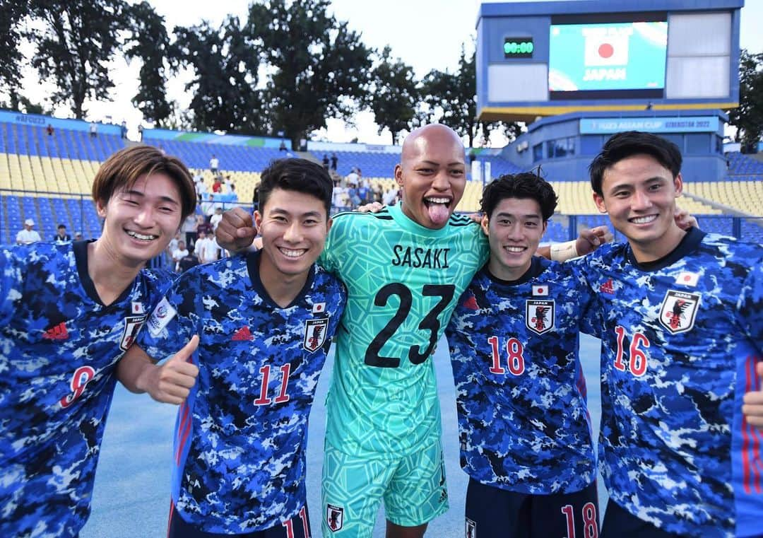 小久保玲央ブライアンのインスタグラム：「アジア杯応援ありがとうございました！  #afcu23 #日本代表」