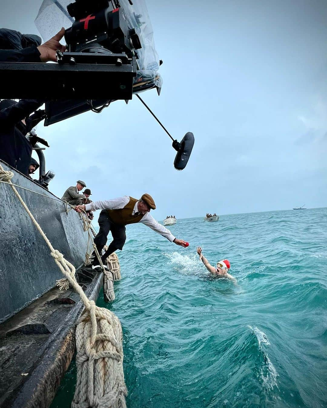 ヨアヒム・ローニングのインスタグラム：「That’s a wrap on YOUNG WOMAN AND THE SEA! Big thanks to the most amazing cast and crew for bringing this remarkable story to the screen. It was the toughest shoot I ever did but I believe we captured magic on a daily basis. Also, a special thanks to Daisy for giving such life to Trudy (and swimming for miles in 60 degree water until your lips turned blue). Now starts the next chapter of this journey - and I can’t wait ❤️🏊‍♀️」