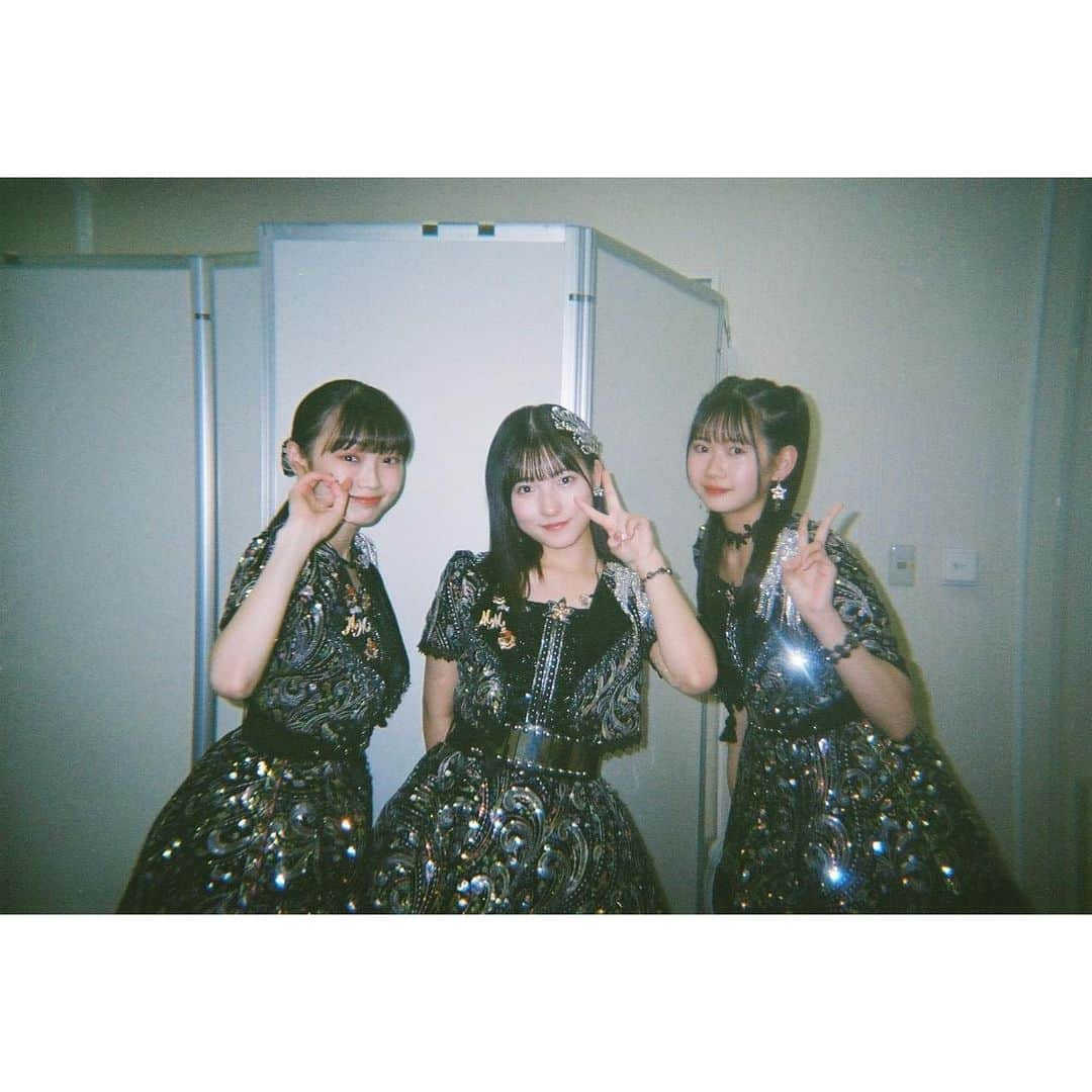 森戸知沙希のインスタグラム：「📸 　 　 載せそびれた写真。 と みんなとの写真。  　 　 #morningmusume22  #森戸知沙希  #ほまめいと撮れなかったけど #明日撮ろう」