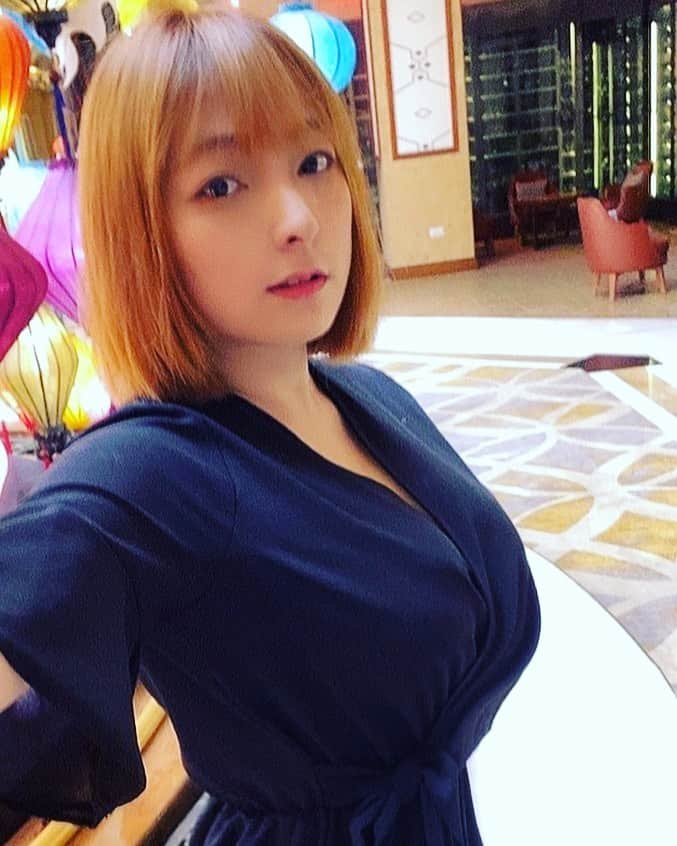 琴乃さんのインスタグラム写真 - (琴乃Instagram)「#ベトナム #vietnam #việtnam #selfie #selca #ベトナム旅行 #베트남여행 #베트남 #셀카 #셀피 #셀스타그램」6月20日 1時16分 - realsujeong