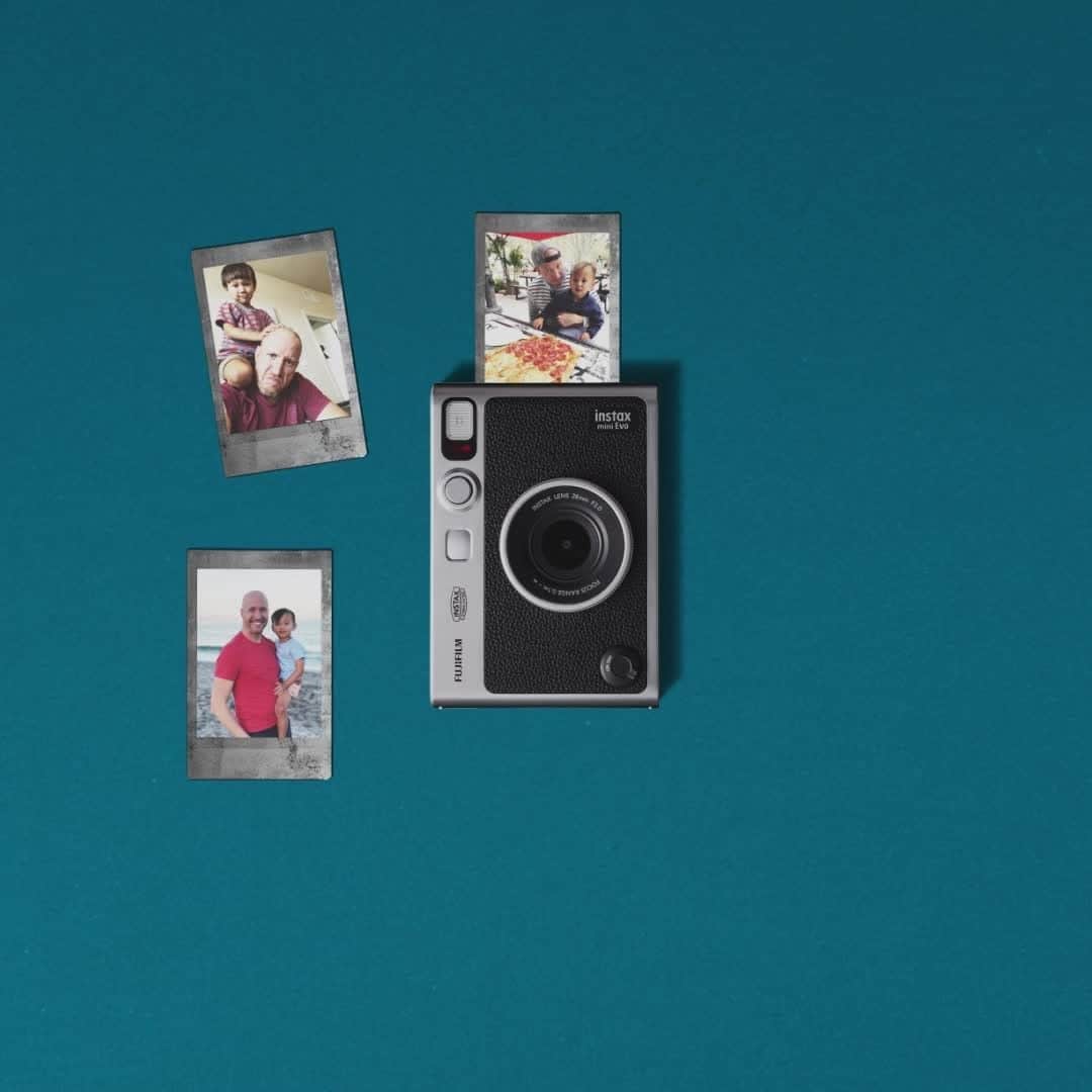 Fujifilm Instax North Americaのインスタグラム：「Here’s to all the Dads, Father figures, and caregivers. Thank you for all you do! 🤗⁠ .⁠ .⁠ .⁠ #DontJustTakeGive⁠ #MiniEvo⁠ #InstaxMiniEvo⁠ #FathersDay⁠」