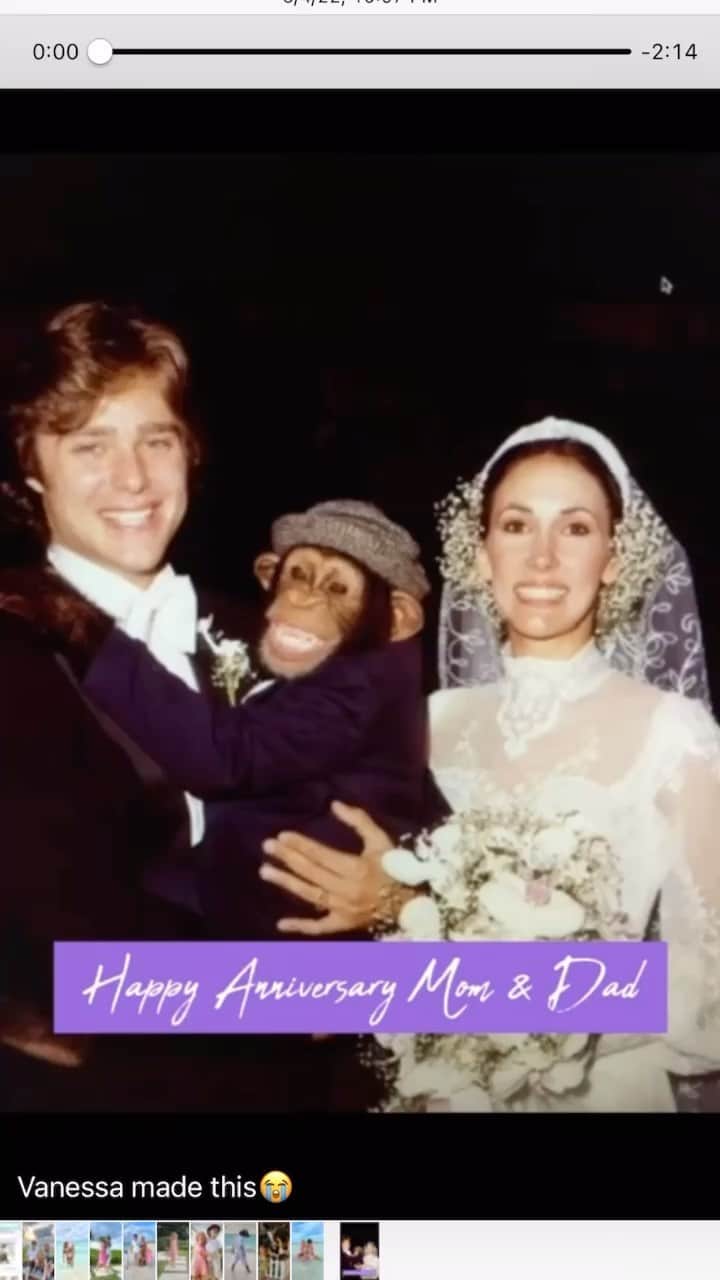 ブリアナ・エヴィガンのインスタグラム：「Stealing this awesome snippet from a video my sister made… happy 43 years to my beautiful mama and Daddio. 2 of my favorite humans in the world. The two that taught me LOVE, how to love, and to receive it. UNCONDITIONALLY. ❤️❤️❤️」