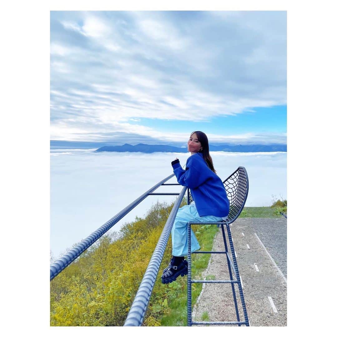 林みなほのインスタグラム：「#雲海テラス #絶景#トマム#北海道#旅#trip」