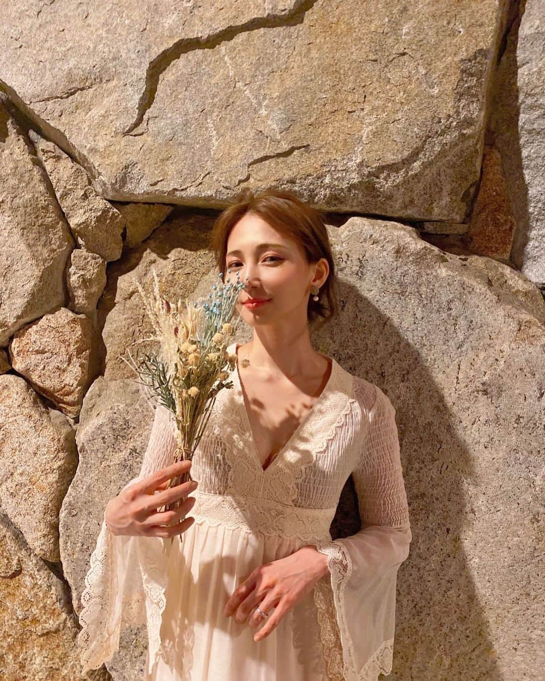 澤田友美のインスタグラム：「再生🚶‍♂️🍀🌈」