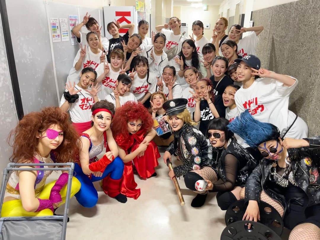 アカネのインスタグラム：「🫰」
