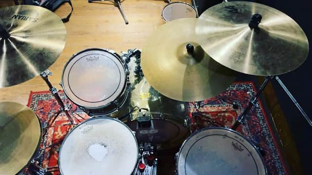 有田清幸のインスタグラム：「#小沢健二  #僕らが旅に出る理由   #instadrum  #drumlife #drumcover  #grooves  #EAD10 #dwdrums #meinlcymbals #groove  @dwdrums @meinlcymbals  @anfdrumco @rupert_neve」