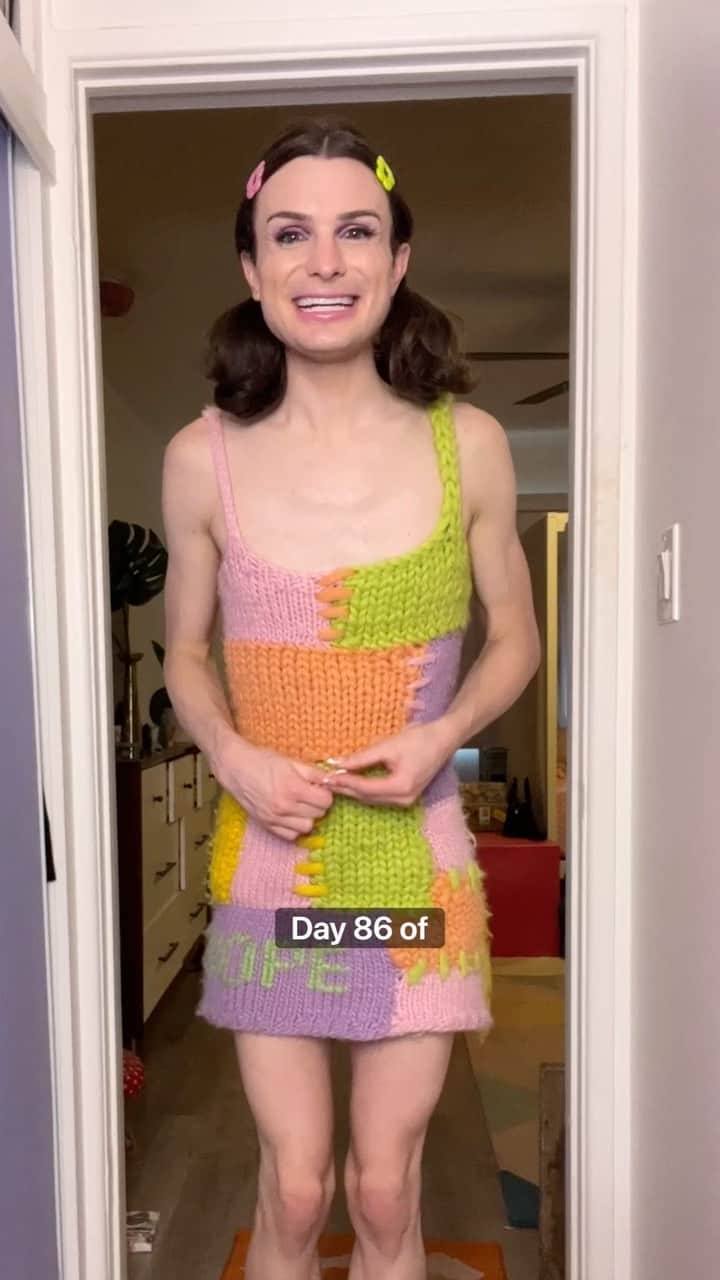 DYLAN MULVANEYのインスタグラム：「Day 86- the dylan uniform and a fashion show #trans @hope.macaulay」