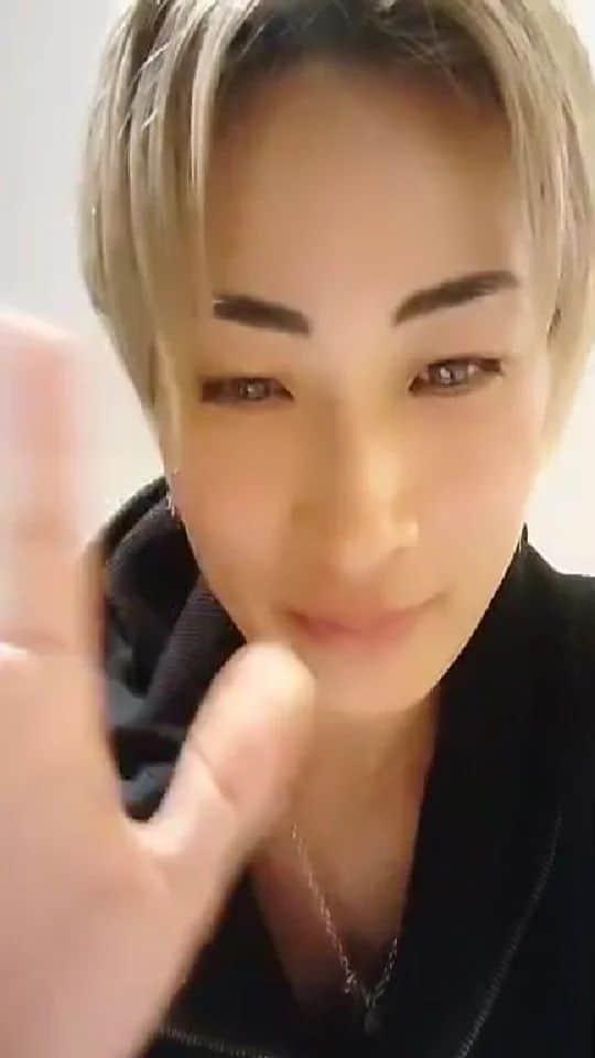 REGSTYLEのインスタグラム：「Chill live in Kyoto  こっそりひっそり 陰ながら応援してくれてる みなさん 表に出てきてください😂♥️」