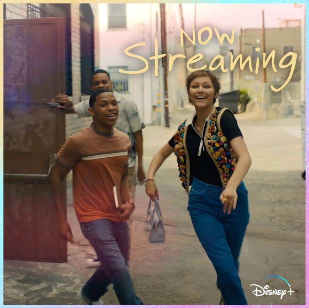 飯端美樹のインスタグラム：「TODAY 🎼we just figure it out as we go🎵🎤 Hollywood Stargirl is NOW STREAMING on @DisneyPlus.」