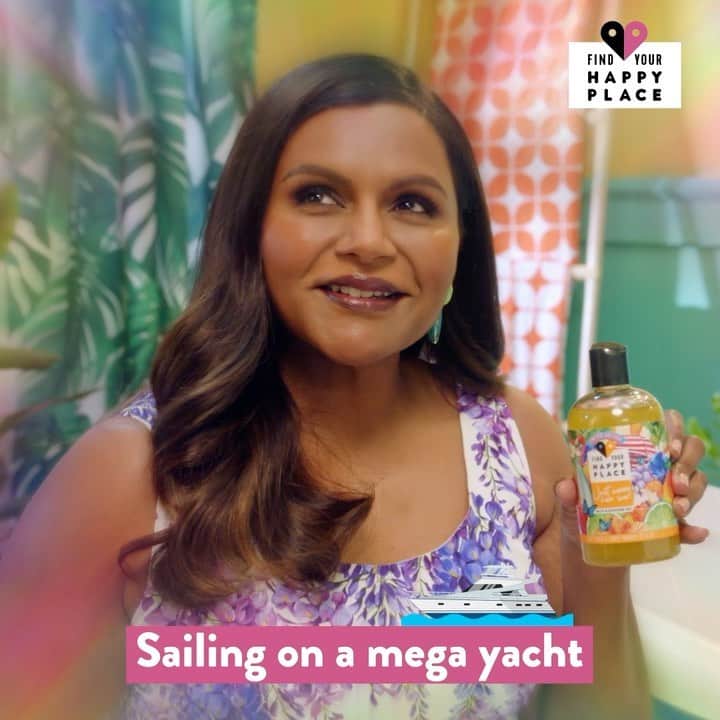 ミンディ・カリングのインスタグラム：「Forget hot girl summer, it’s time for hot tub summer. @findyourhappyplace takes me straight to my happy place with the best scents of summer in their new bath & body collections. #FindYourHappyPlace #HappyIsHere」