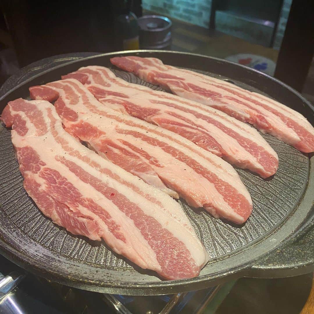 岩村菜々美さんのインスタグラム写真 - (岩村菜々美Instagram)「う....肉....食べたい。 #サムギョプサル  #過去pic」6月7日 18時08分 - nanami1120