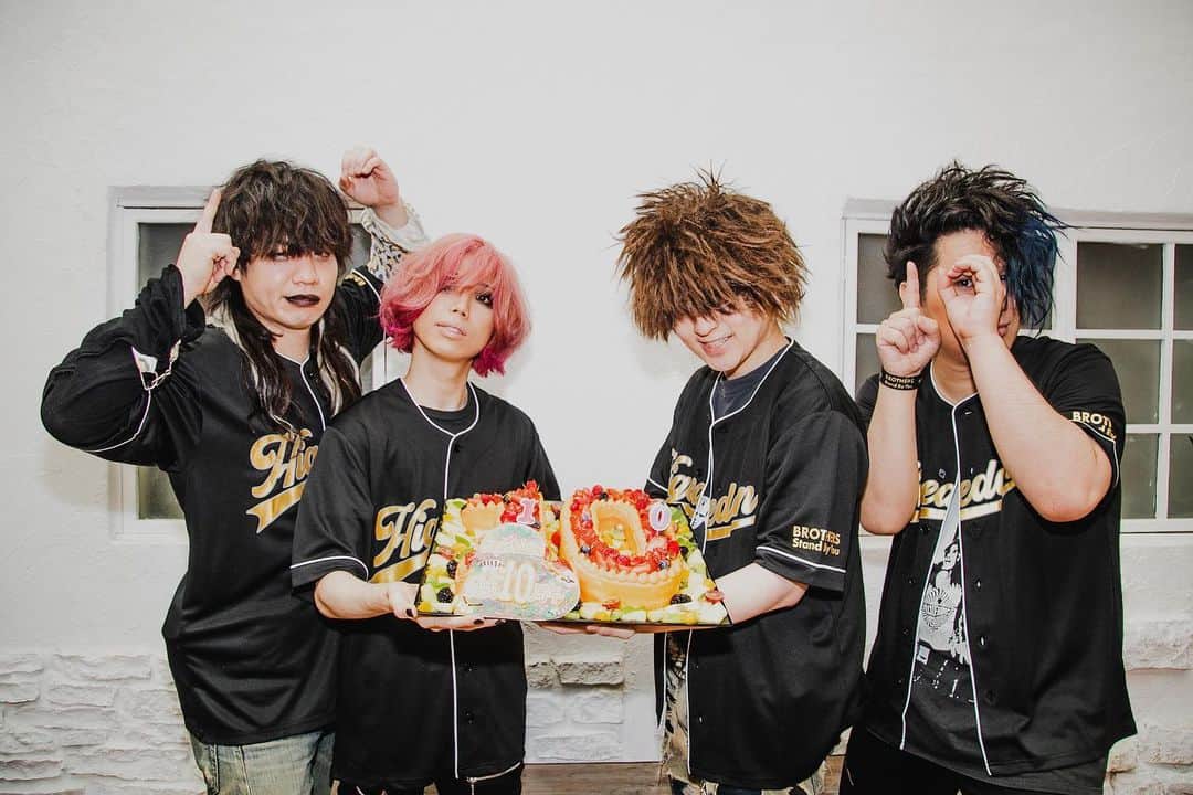 Official髭男dismのインスタグラム