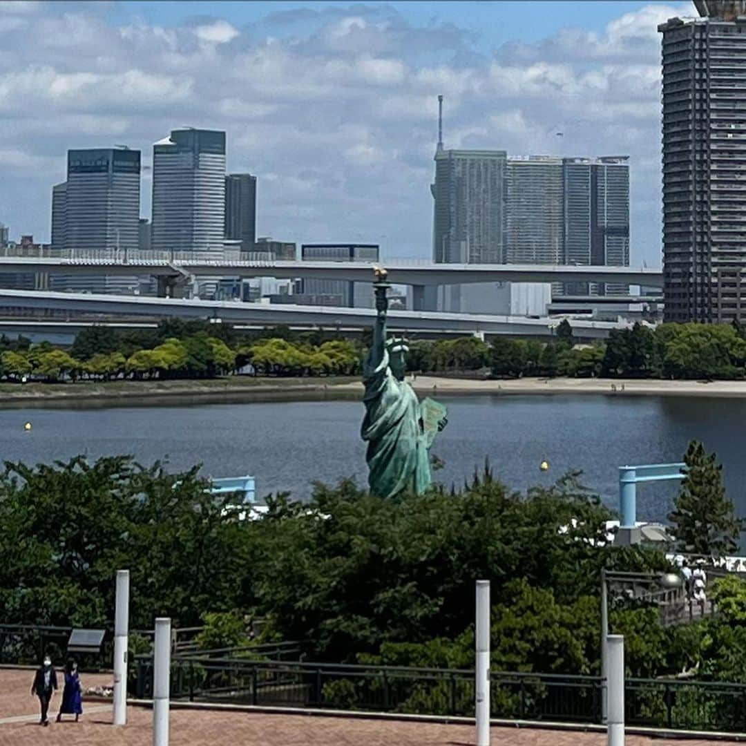 桝田奈津子さんのインスタグラム写真 - (桝田奈津子Instagram)「🗼🗽🏊🏻‍♀️🌉」6月7日 21時57分 - natsuko_masuda