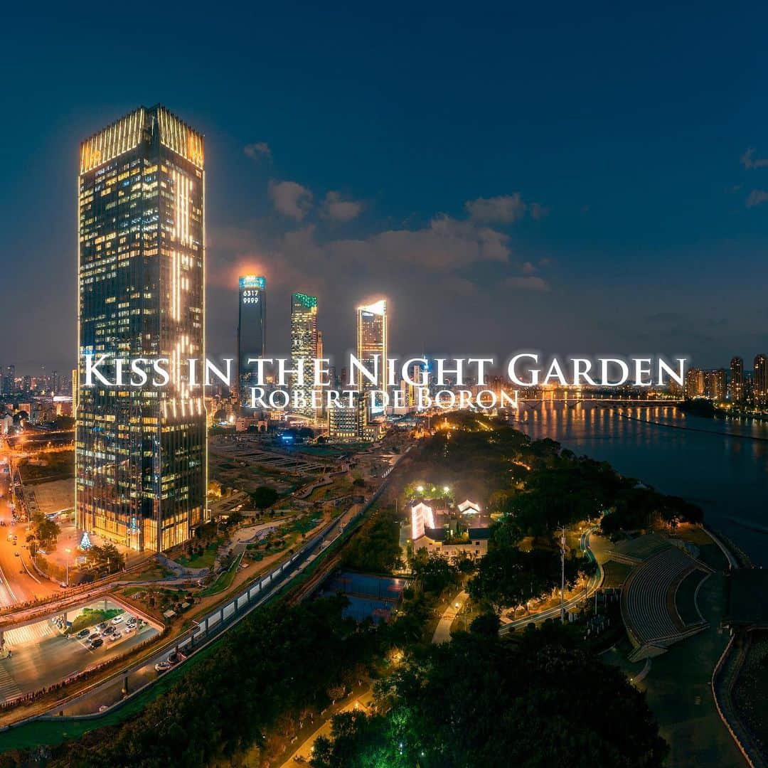 Robert de Boronのインスタグラム：「Kiss in the Night Garden Release!!!」