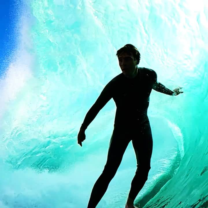 Robbie Crawfordのインスタグラム：「A few Wedge #GoPro clips @cocom4debarrelkilla @whoisjob @blairconklin @braddomke @geobryan @johnnywebergrills 🎵 @dontblinkmusic」