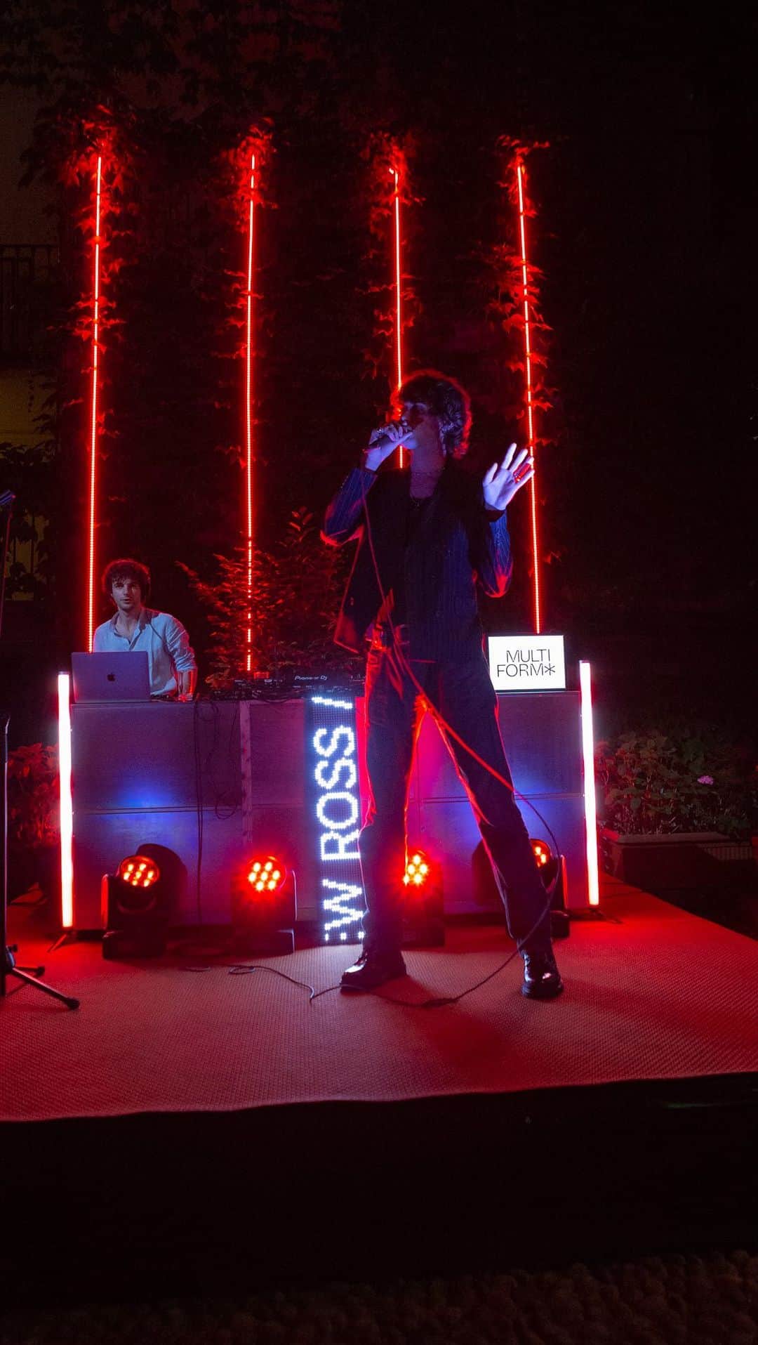 YOOX.COMのインスタグラム：「The city comes alive with Multi Form* event hosted by #YOOX: five artists and their artworks colour the scene, music animates the night with special guests and so much more! Stay tuned and discover all the weeklong activities in Via Tortona 14! #YOOXYFORM」
